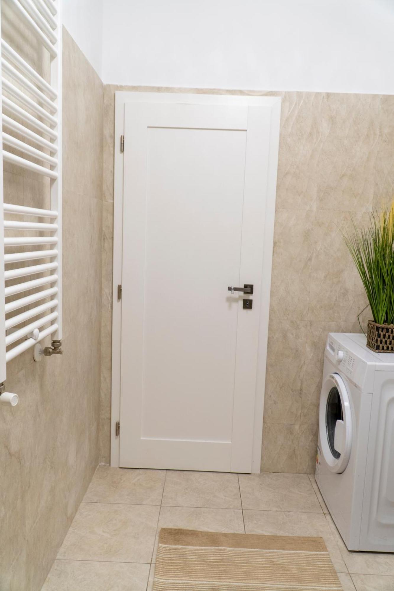 Center Apartment Palas Mall View Iasi Buitenkant foto