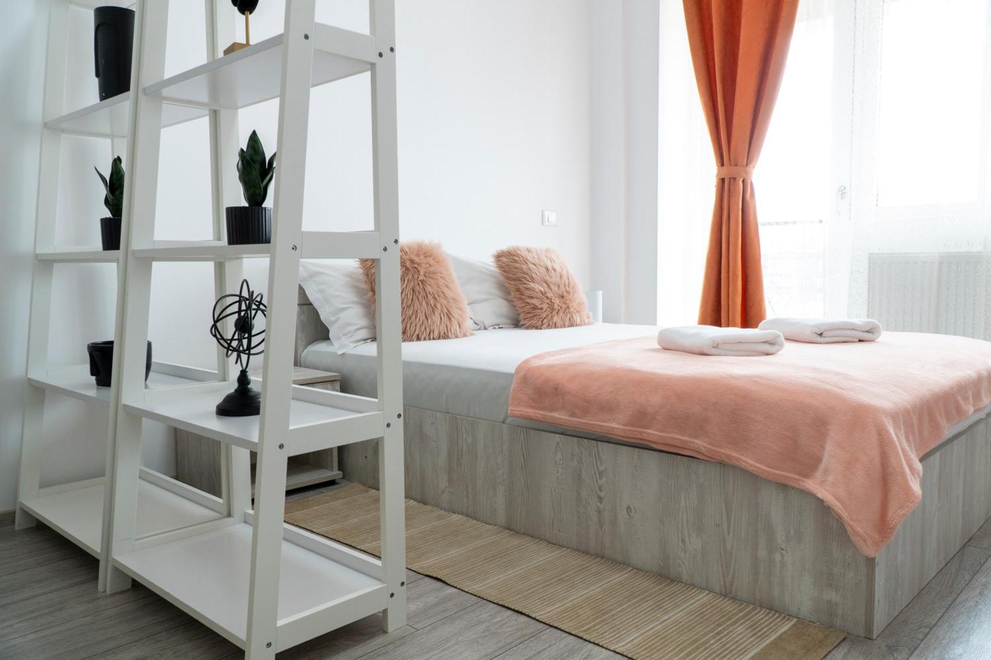 Center Apartment Palas Mall View Iasi Buitenkant foto