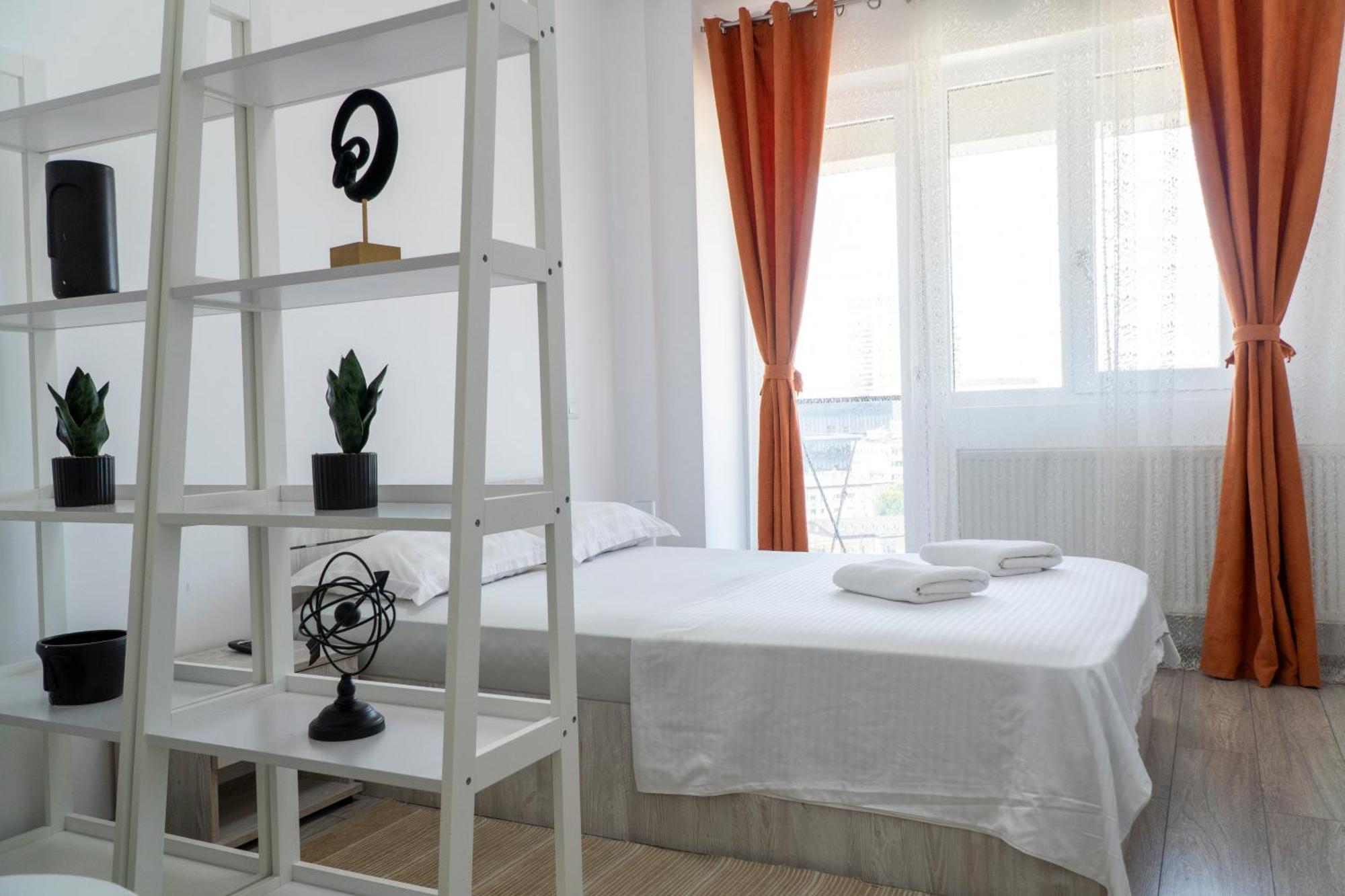 Center Apartment Palas Mall View Iasi Buitenkant foto
